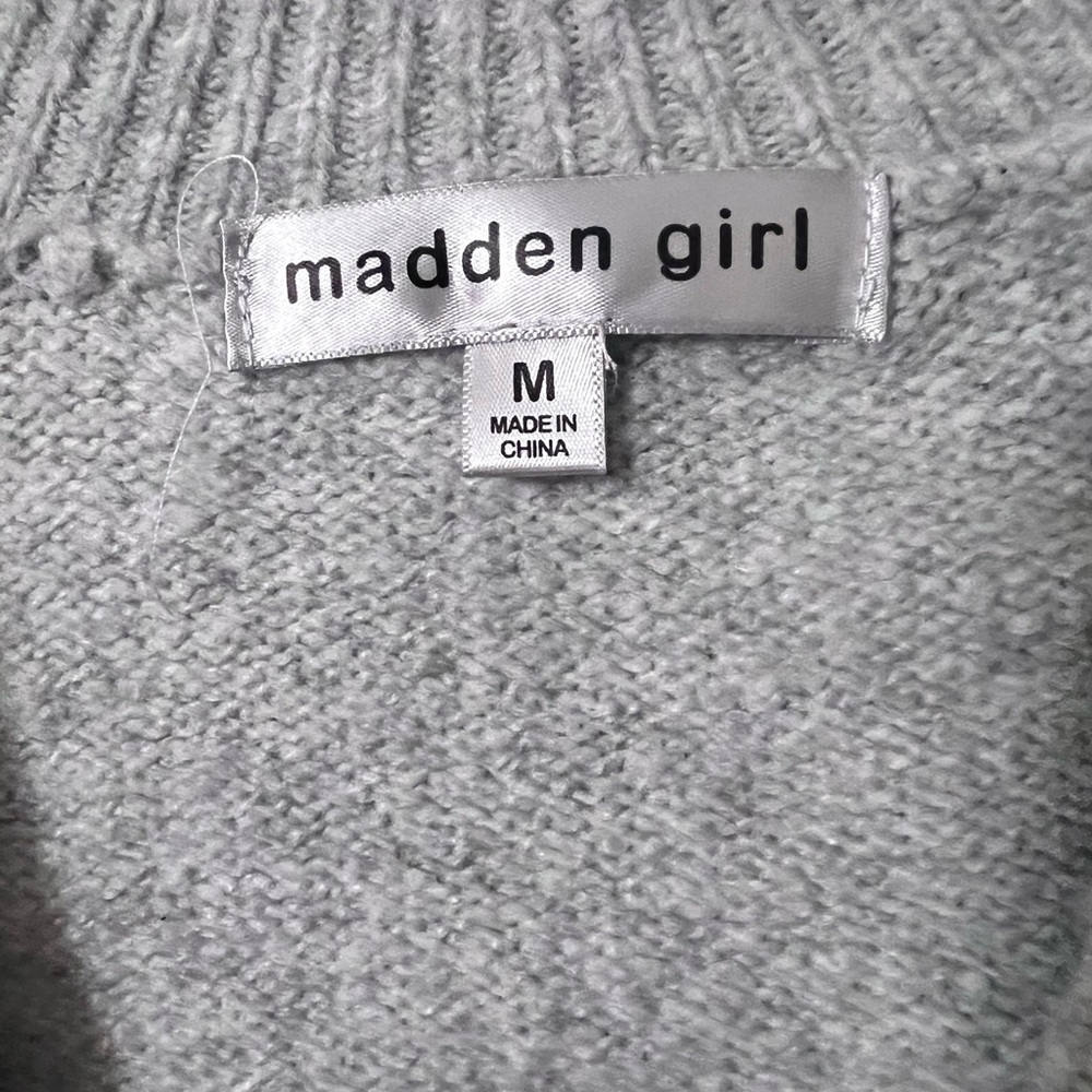 Madden Girl Scaredy Black Cat Motifs Gray V-Neck Cardigan - Picture 5 of 7